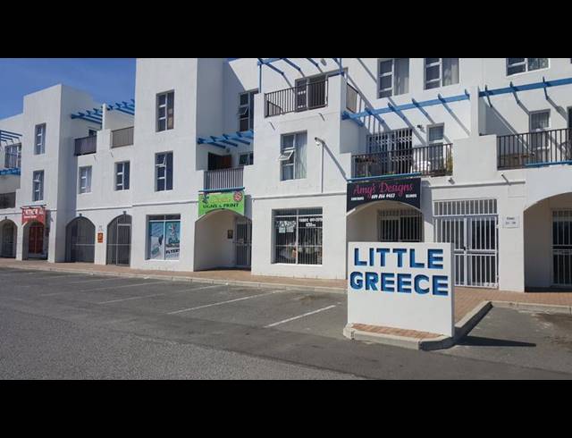 1 BEDROOM APARTMENT FOR SALE IN STRAND CENTRAL
